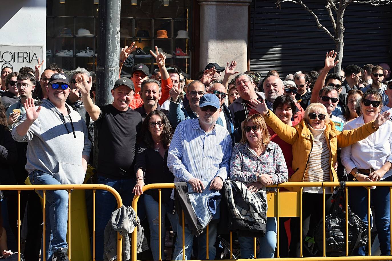 Búscate en la mascletà de este viernes 1 de marzo