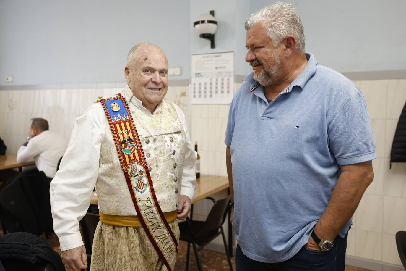 Fotos de Teodoro Montolio, fallero mayor de la falla La Punta