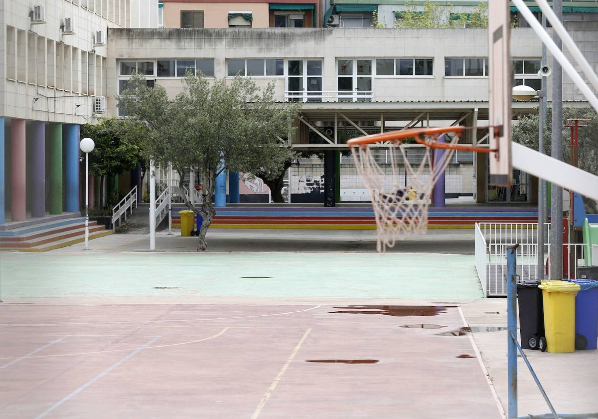 Patio de un centro escolar de Valencia.