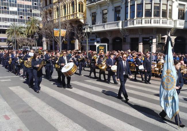 Entrada de la Banda Juvenil Primitiva de Llíria.