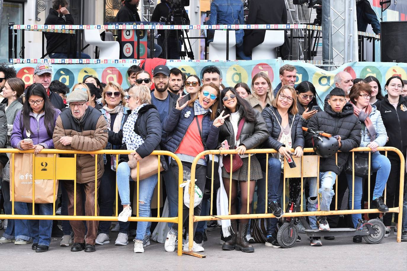 Búscate en la mascletà del lunes 4 de marzo de 2024