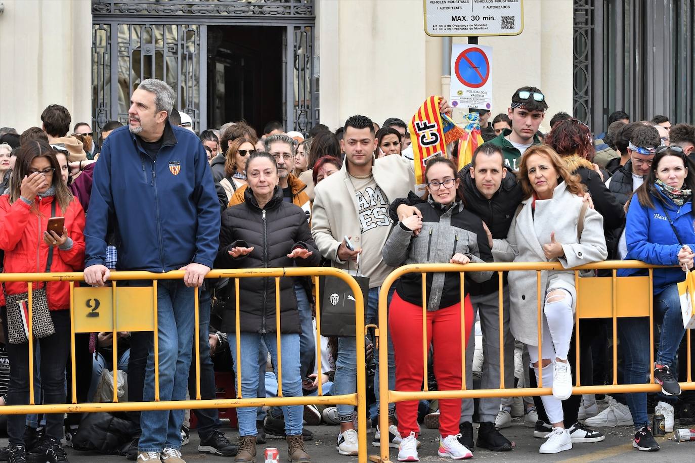 Búscate en la mascletà del lunes 4 de marzo de 2024