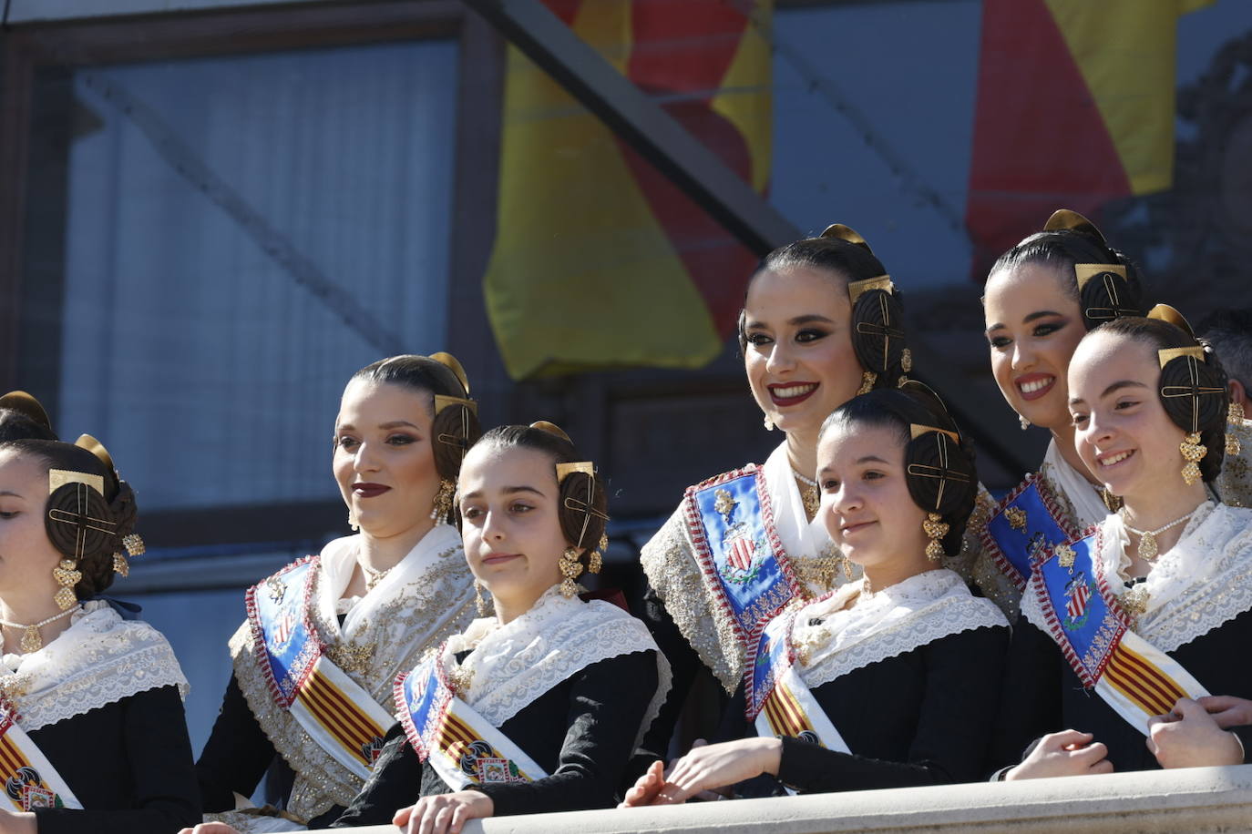 Fotos de la mascletà del 5 de marzo en las Fallas 2024