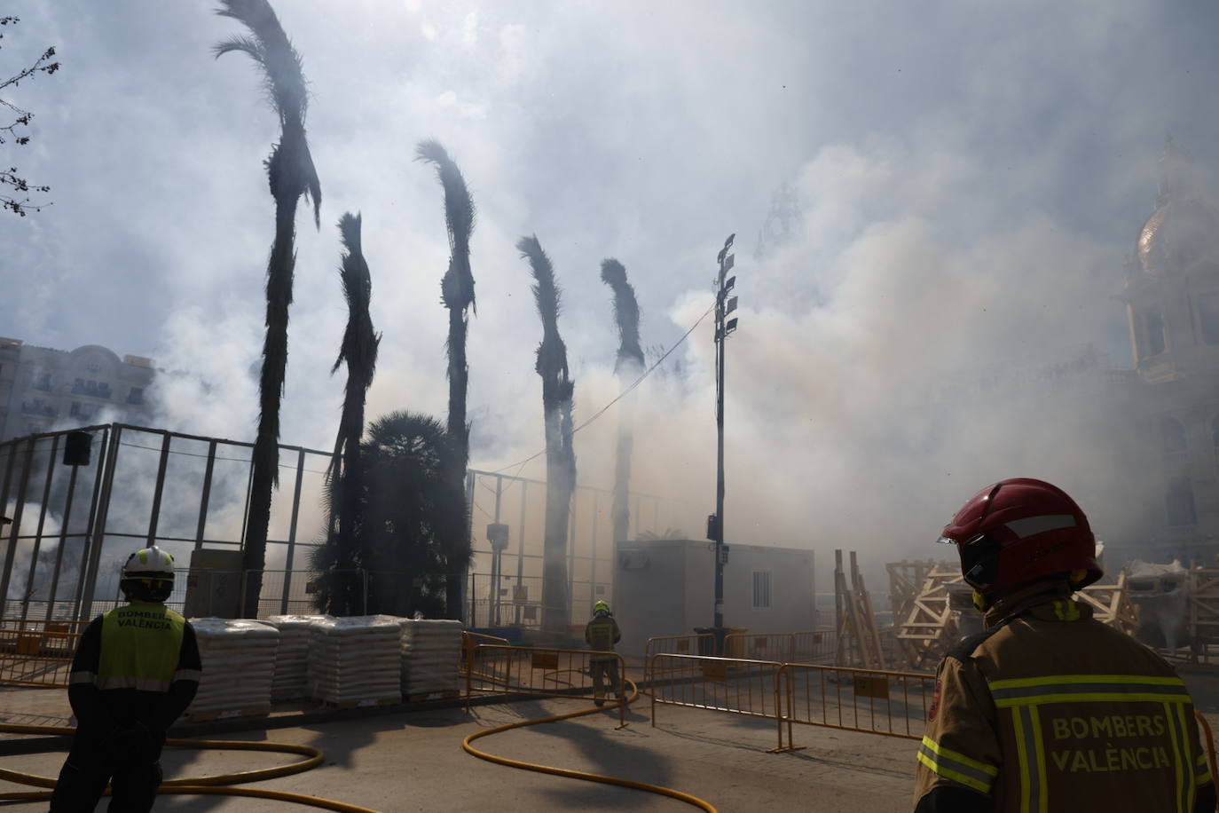 Fotos de la mascletà del 5 de marzo en las Fallas 2024