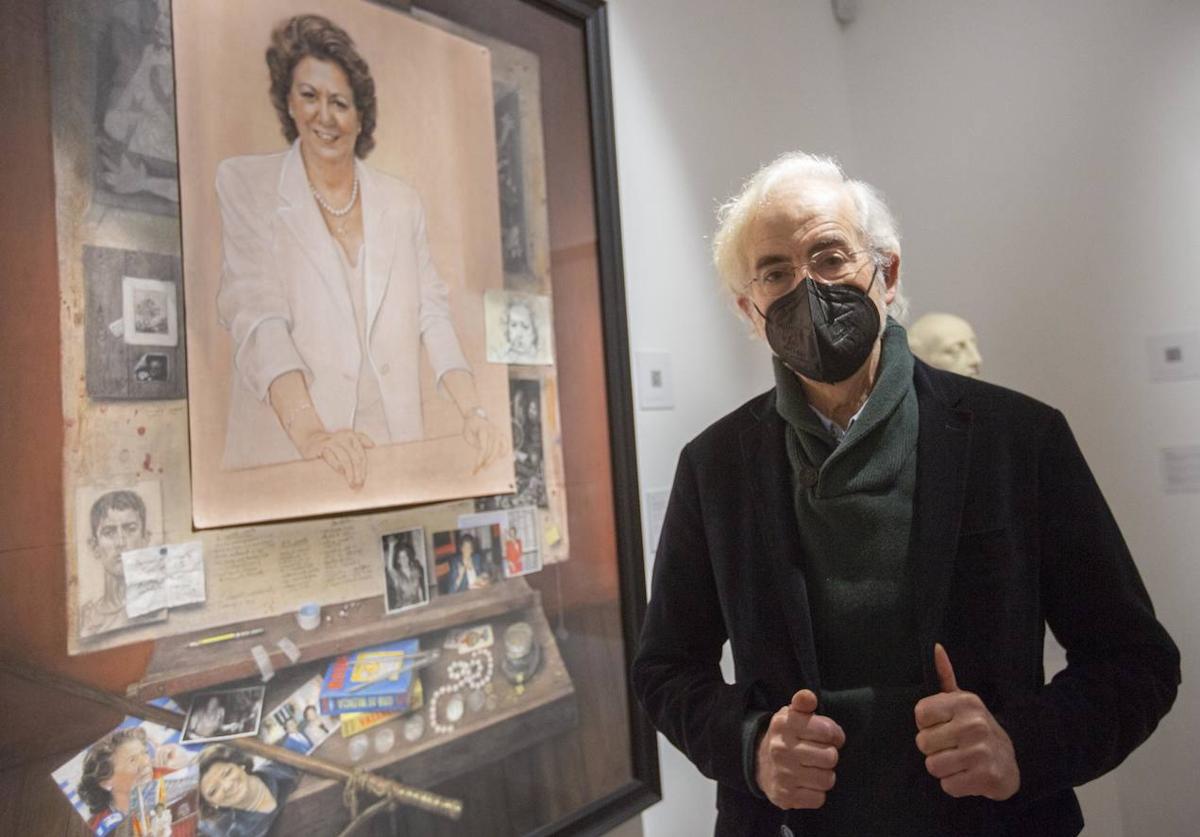 El pintor reconoce que el retrato póstumo de Rita Barberá, que se expone en la muestra, es el más complejo de su carrera.