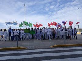 Protesta en el hospital de la Ribera.