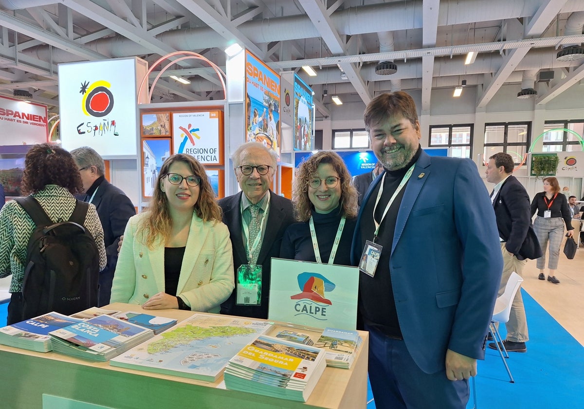 La delegación de Calp en la feria que se celebra en Berlín.