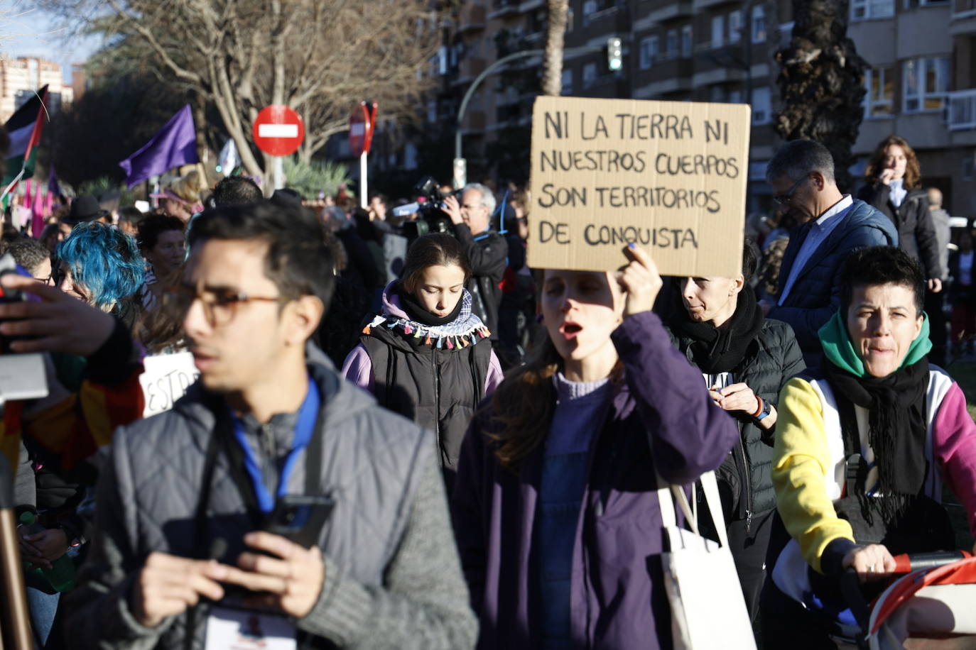 Valencia sale a la calle por el 8M: el Día de la Mujer, en imágenes