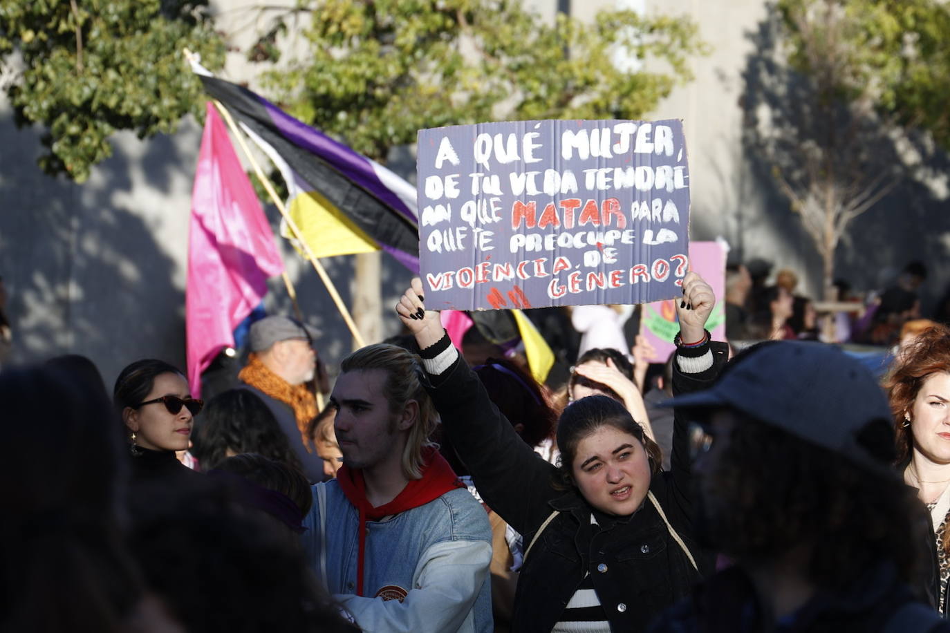 Valencia sale a la calle por el 8M: el Día de la Mujer, en imágenes