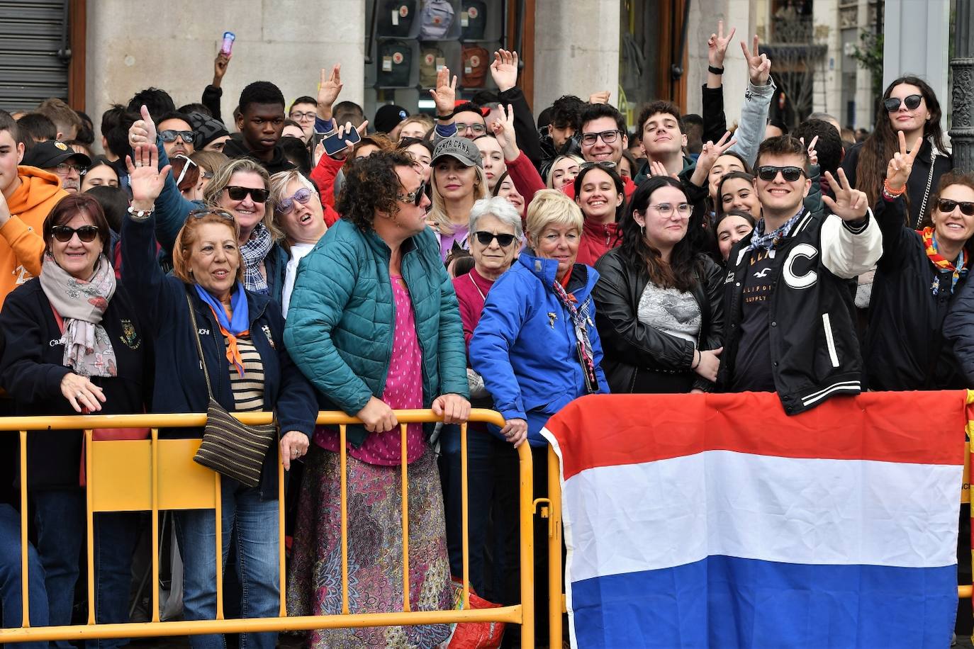 Búscate en la mascletà de este viernes 8 de marzo