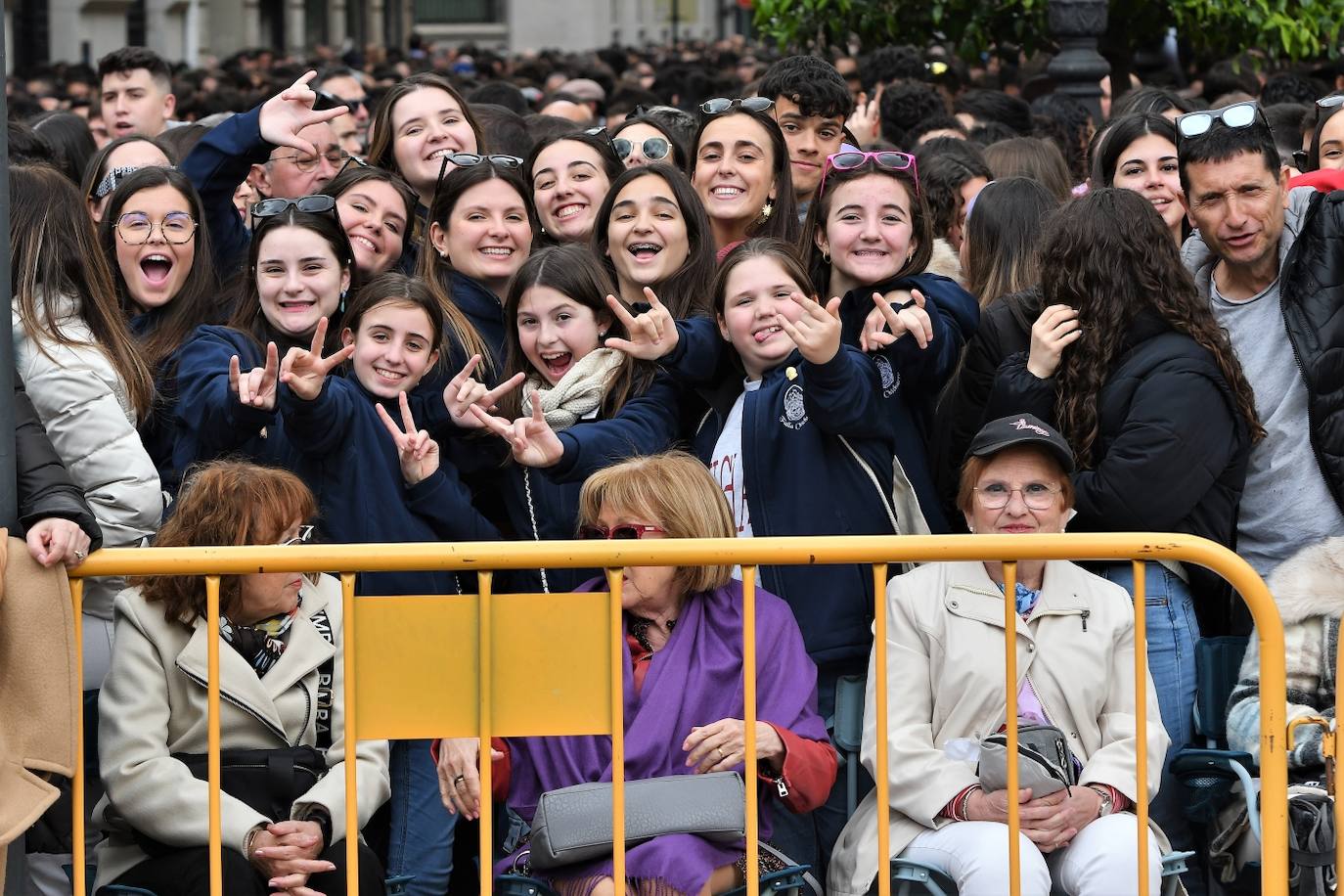 Búscate en la mascletà de este viernes 8 de marzo