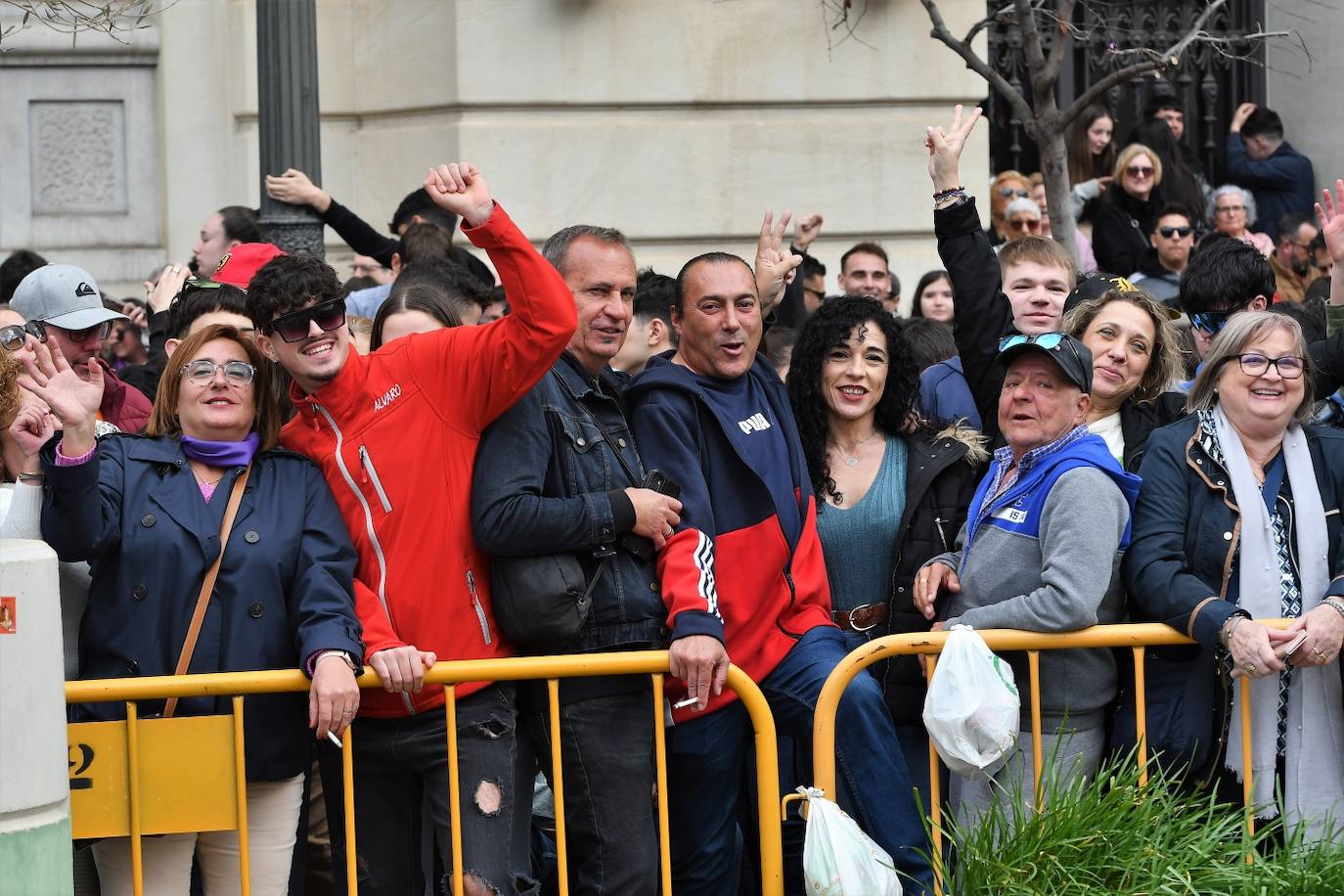 Búscate en la mascletà de este viernes 8 de marzo