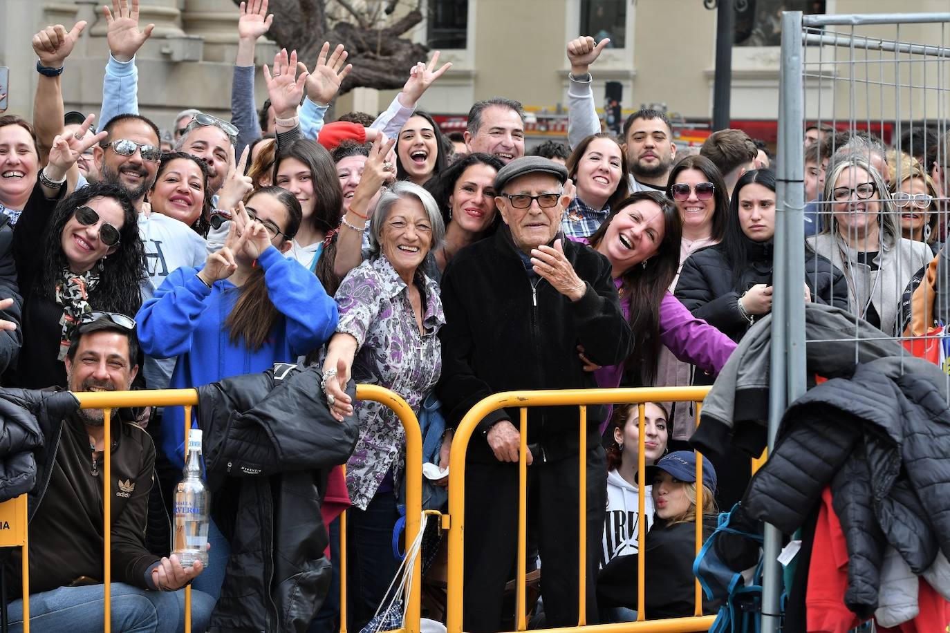 Búscate en la mascletà de este viernes 8 de marzo