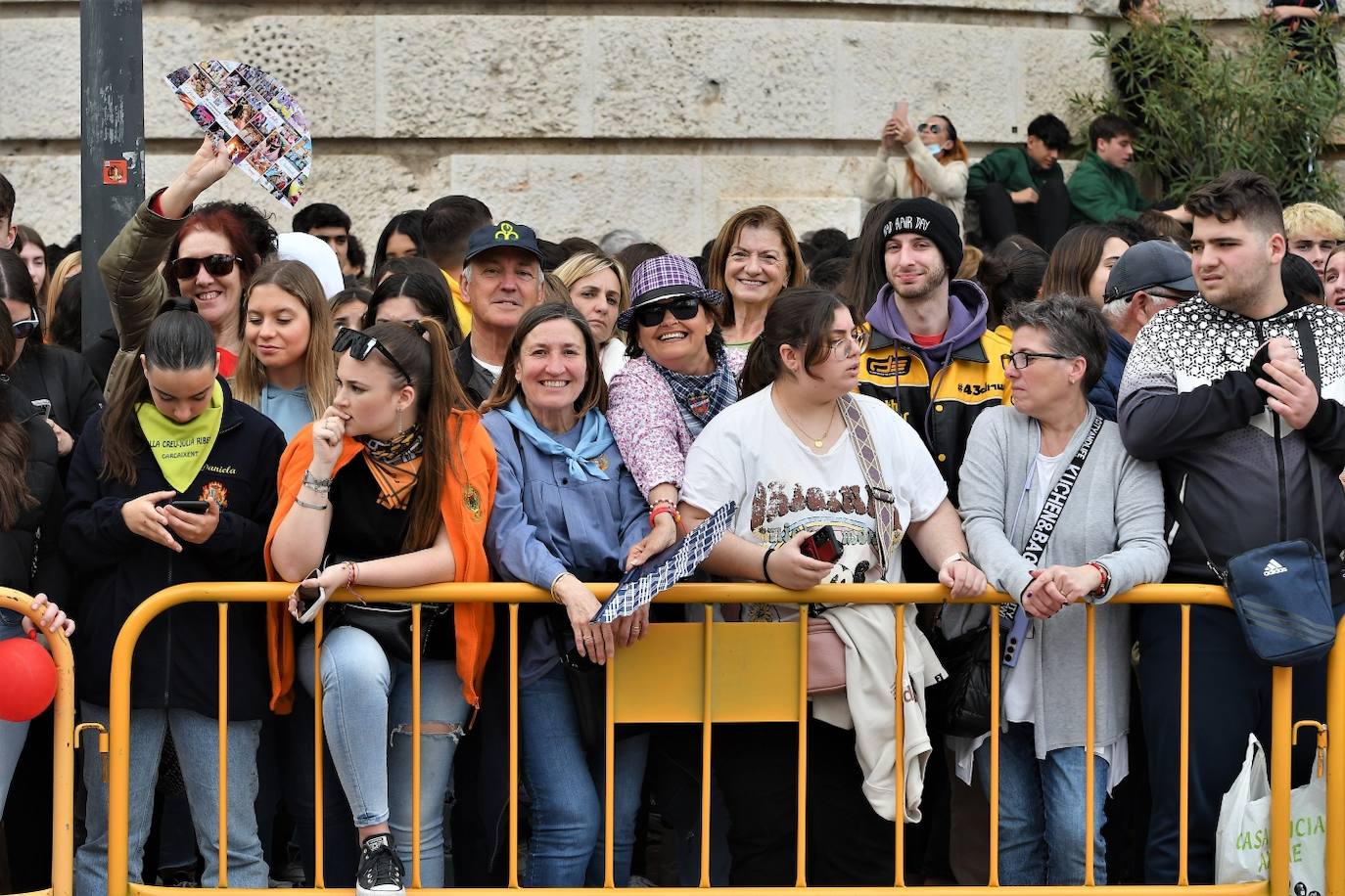 Búscate en la mascletà de este viernes 8 de marzo