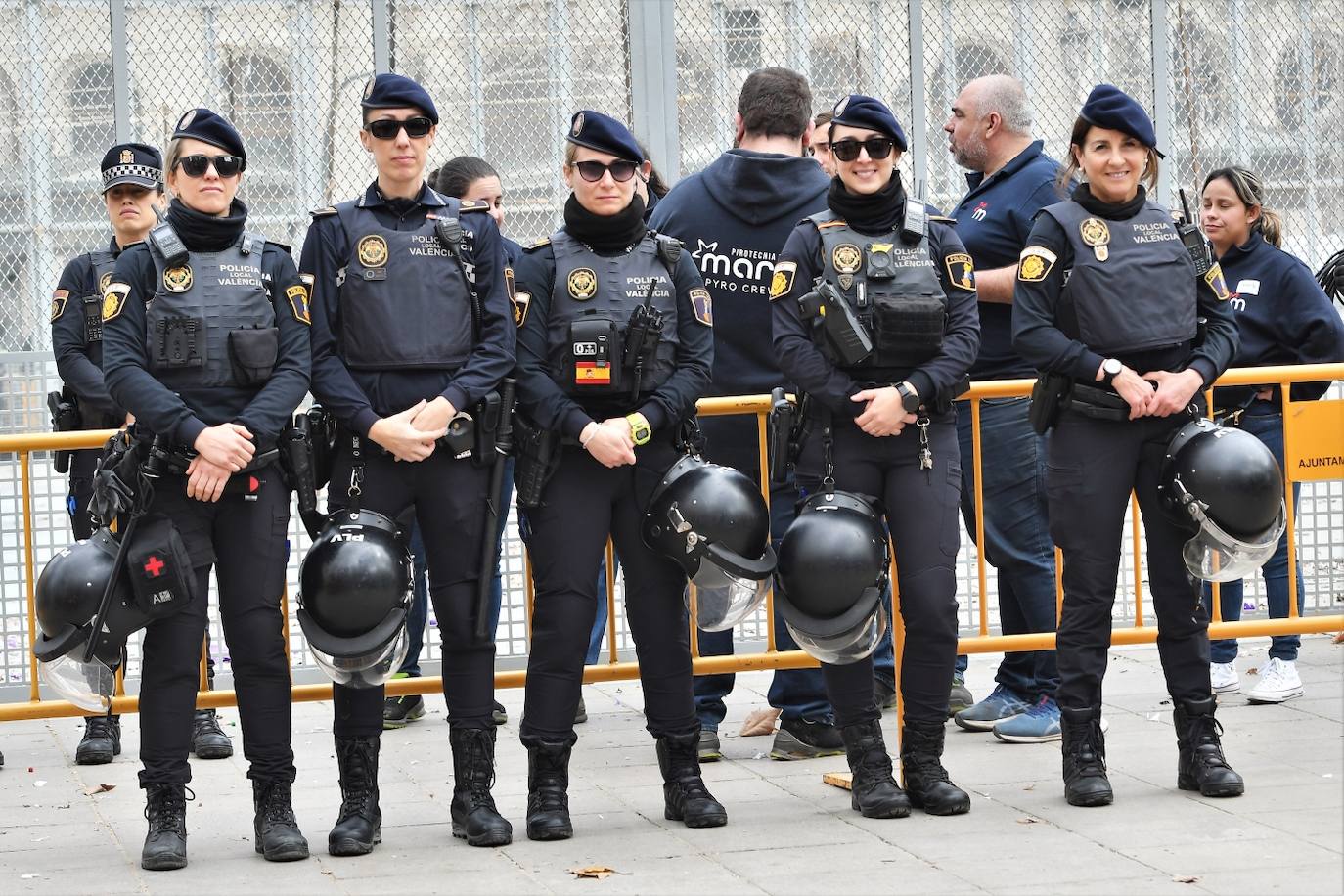 Búscate en la mascletà de este viernes 8 de marzo