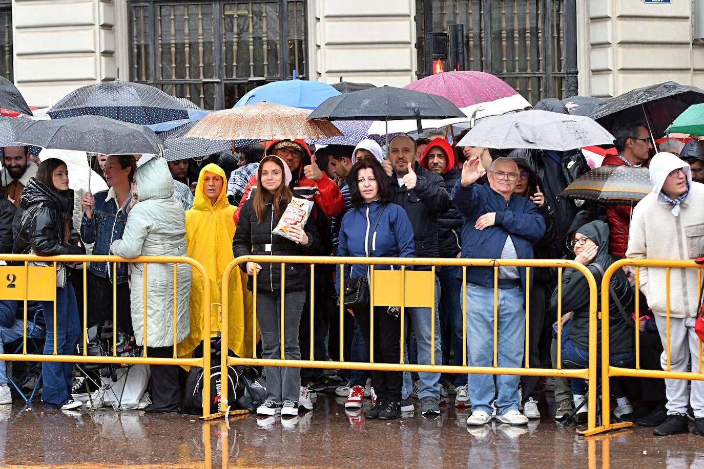 Búscate en la mascletà de este sábado, 9 de marzo