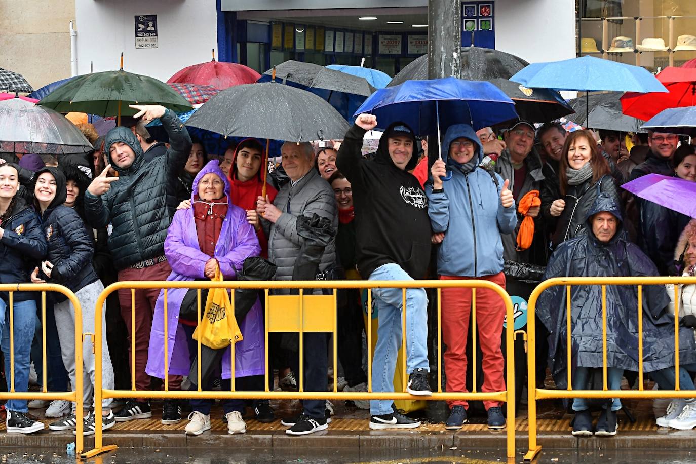 Búscate en la mascletà de este sábado, 9 de marzo