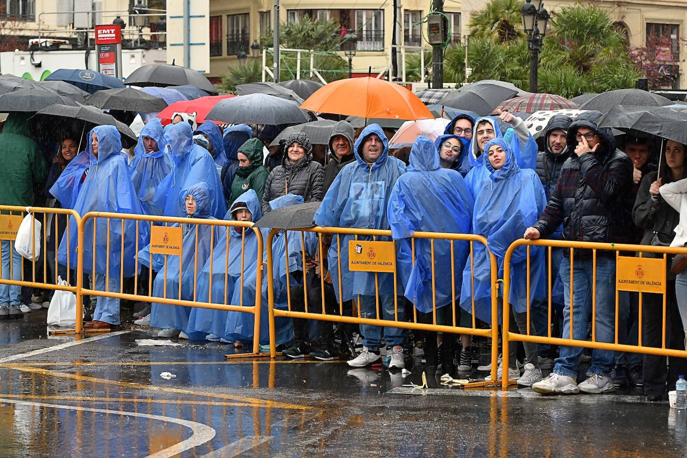 Búscate en la mascletà de este sábado, 9 de marzo