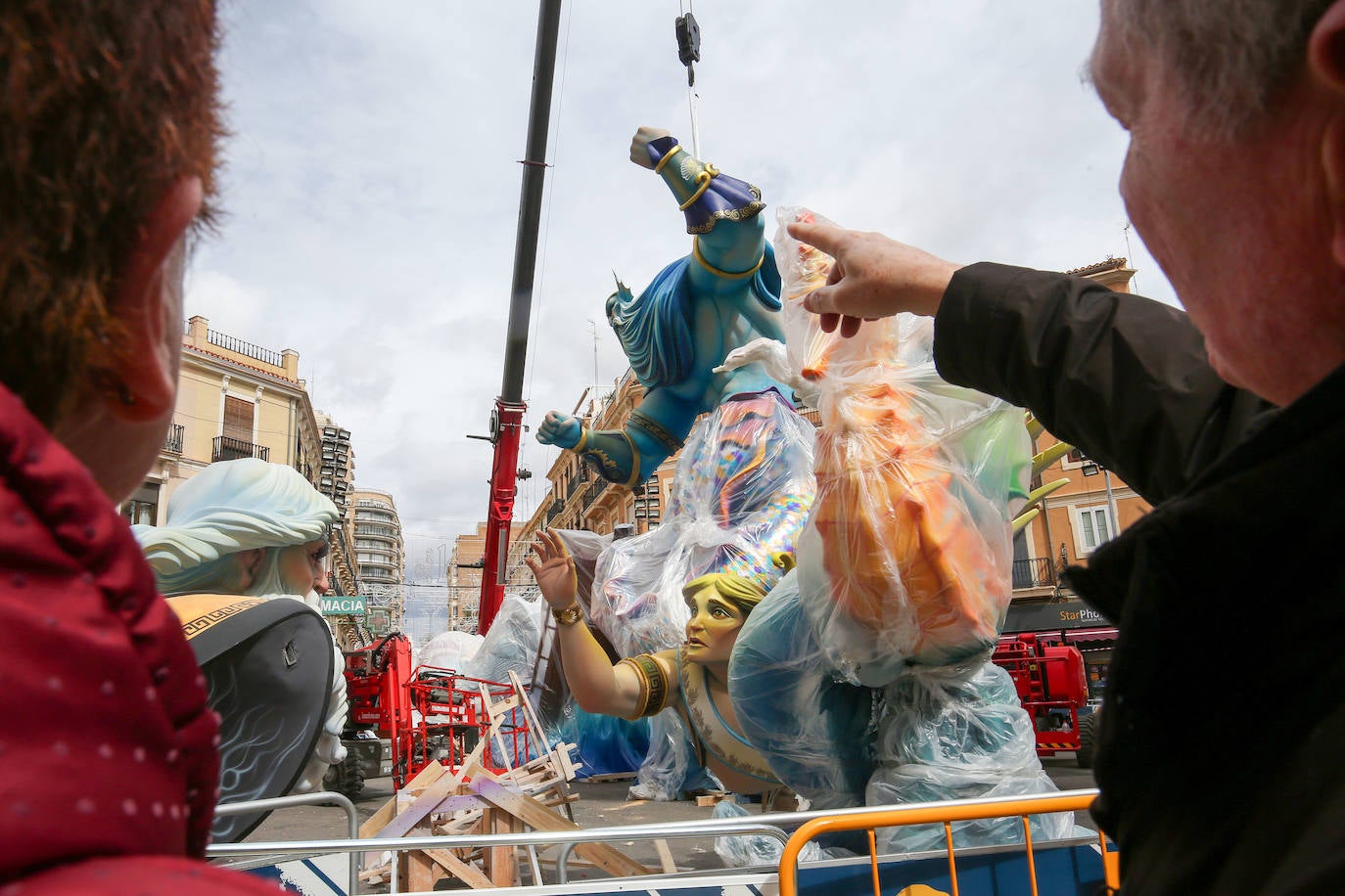 Comienza la plantà de las Fallas 2024