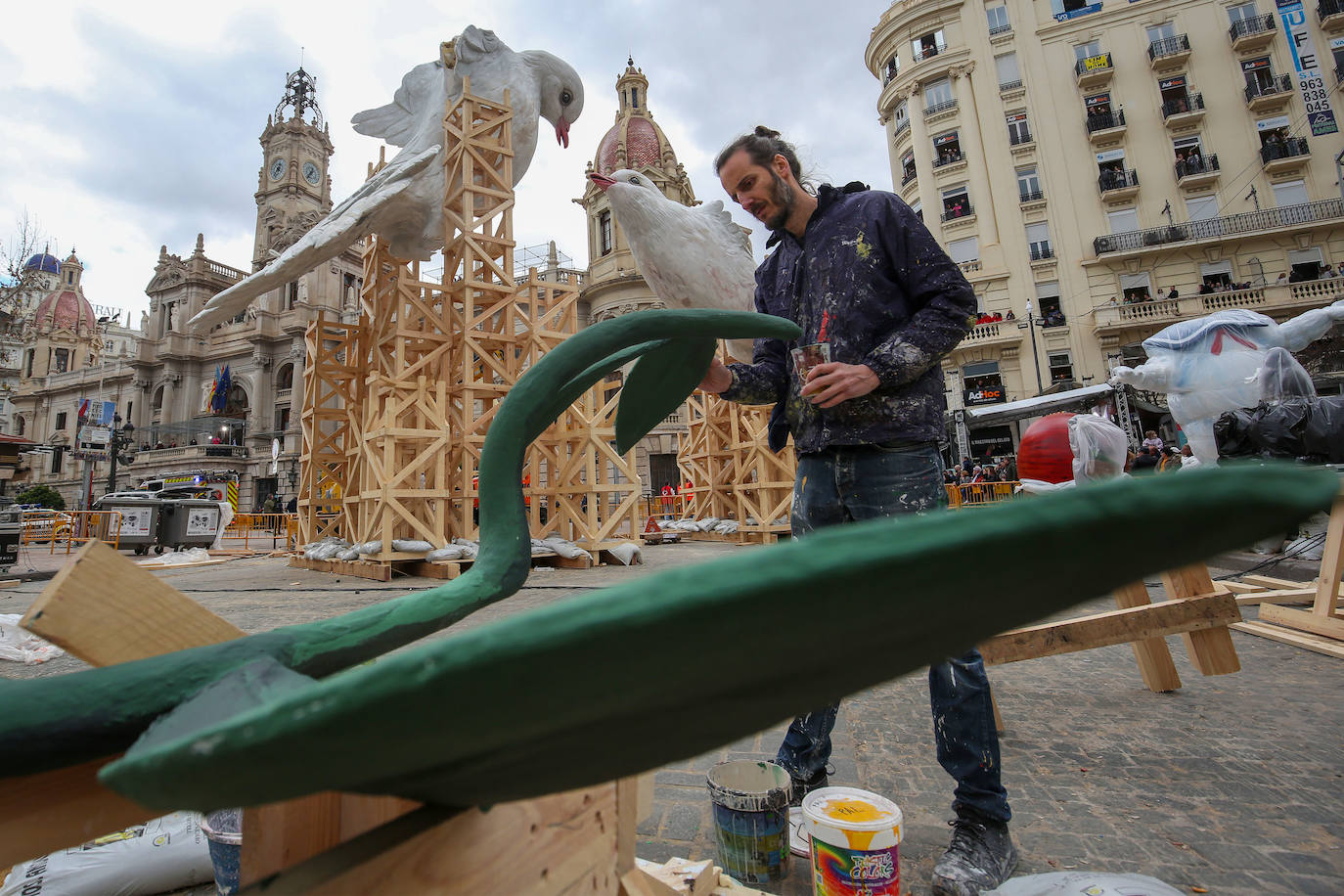 Comienza la plantà de las Fallas 2024