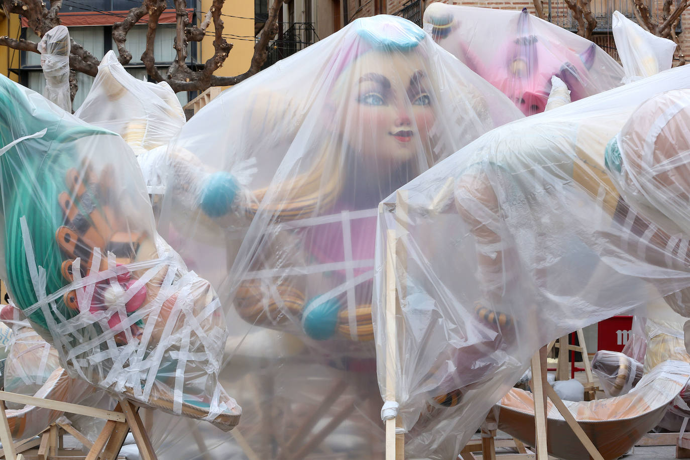 Comienza la plantà de las Fallas 2024