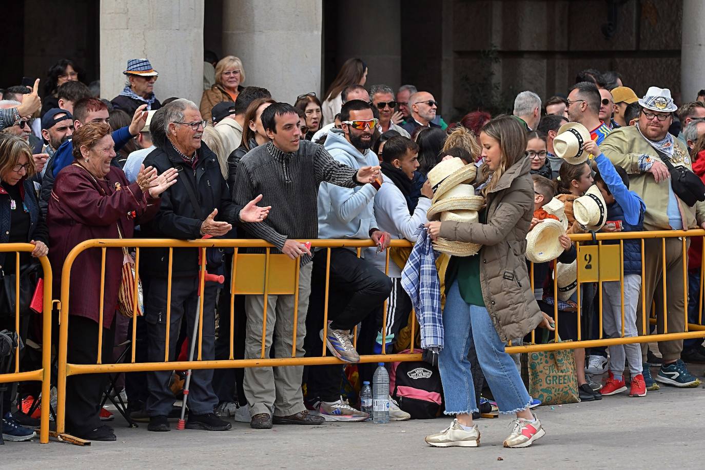 Búscate en la mascletà de este domingo 10 de marzo