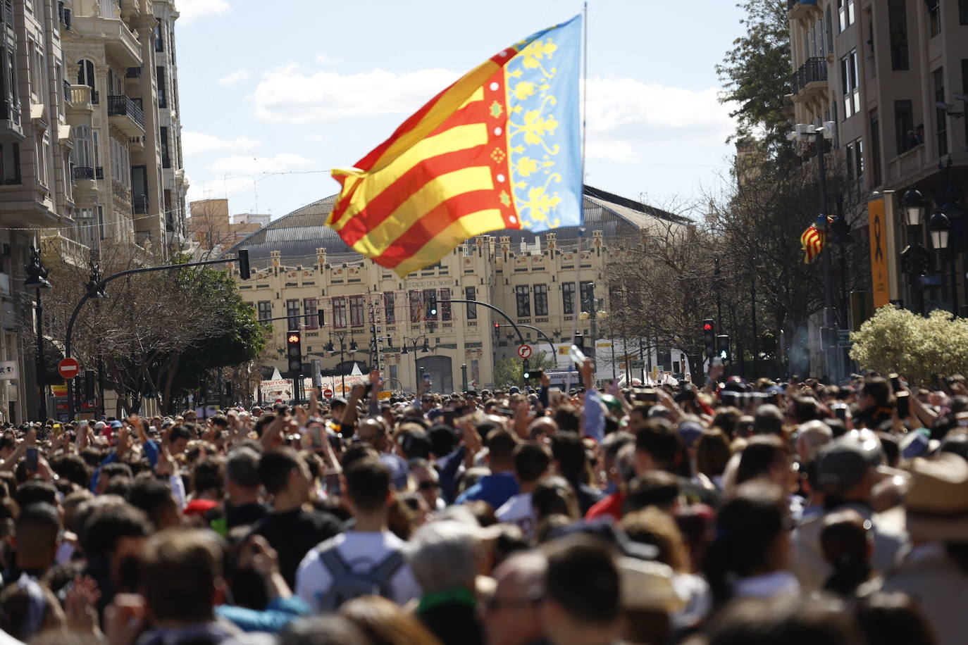 Mascletà del lunes 11 de marzo: Pirotecnia Tomás agita Valencia