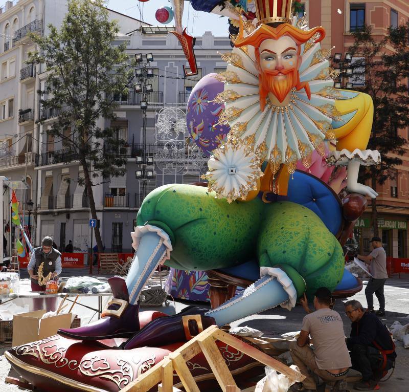 Así se plantan las Fallas de Valencia en 2024