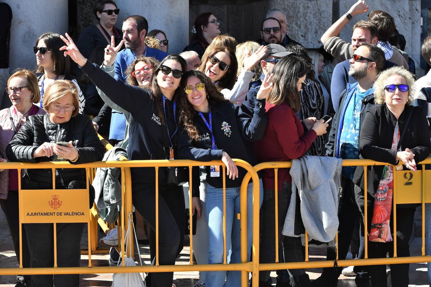 Búscate en la mascletà de hoy martes 12 de marzo