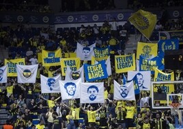 Afición del Fenerbahçe Beko Istanbul