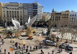 Falla municipal realizada con un material derivado del maíz.