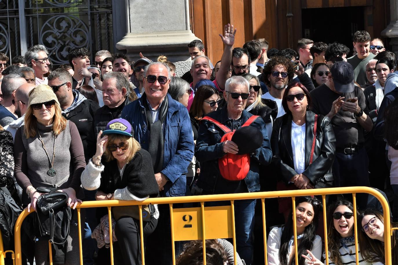 Búscate en la mascletà de hoy miércoles 13 de marzo