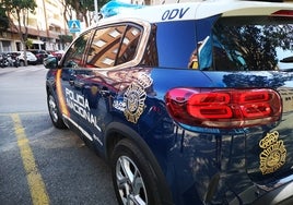 Un coche patrulla de la Policía Nacional de Gandia.