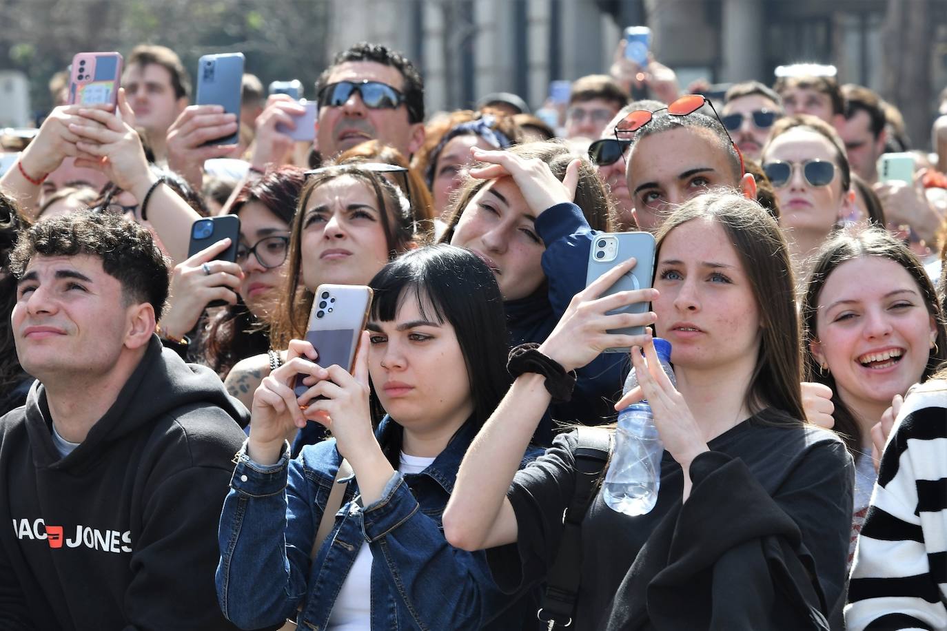 Búscate en la mascletà de este jueves 14 de marzo