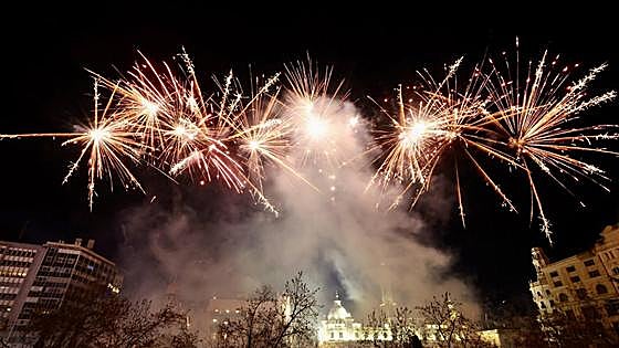 Nit de l'Albà de las Fallas 2024: dónde hay castillos este viernes 15 de marzo en Valencia