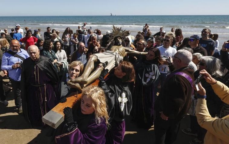 Semana Santa Marinera de Valencia en una foto de archivo