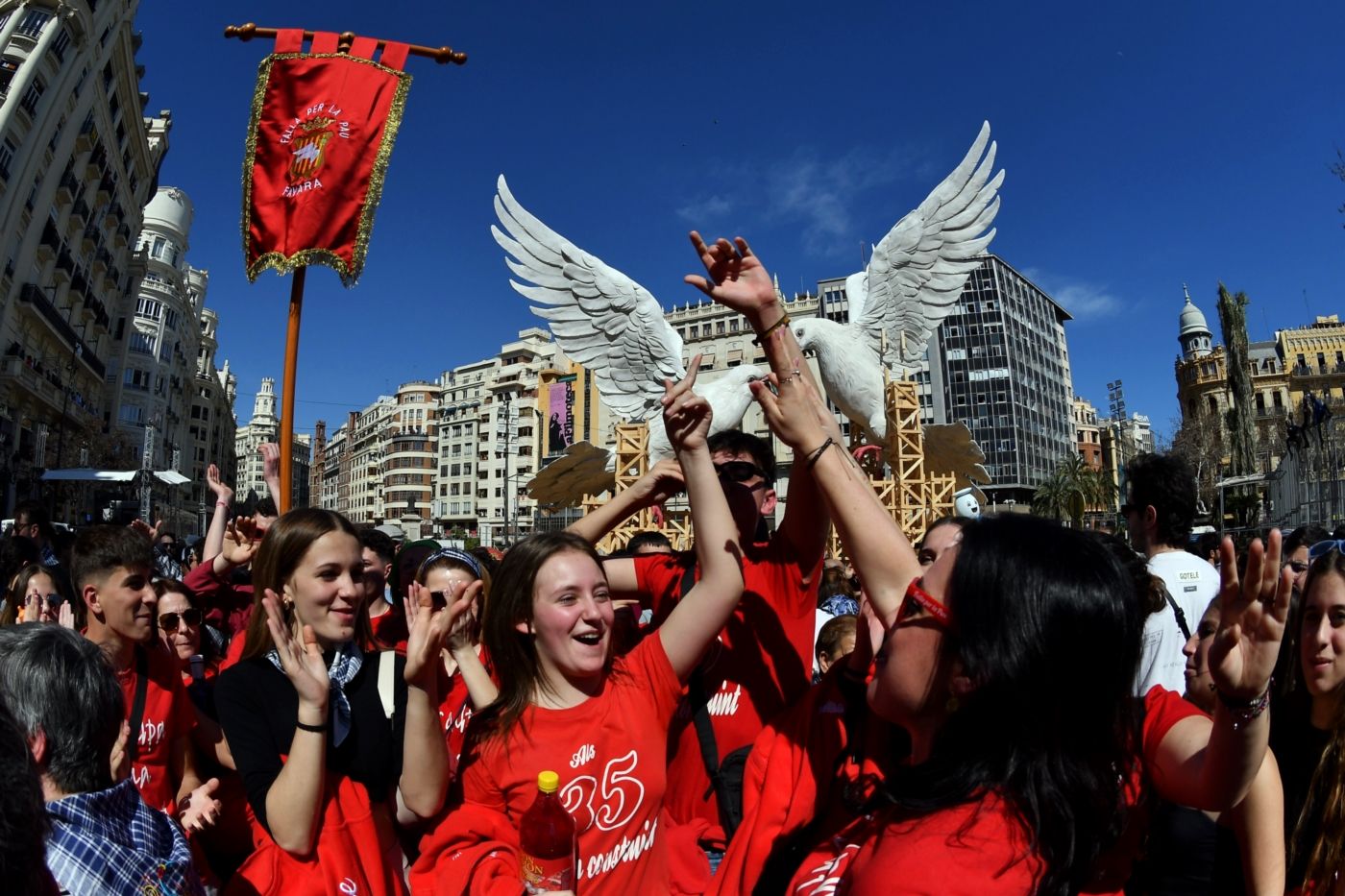 Búscate en la mascletà de hoy, sábado 16 de marzo