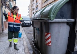 Gandia implanta un dispositivo especial de limpieza en Fallas