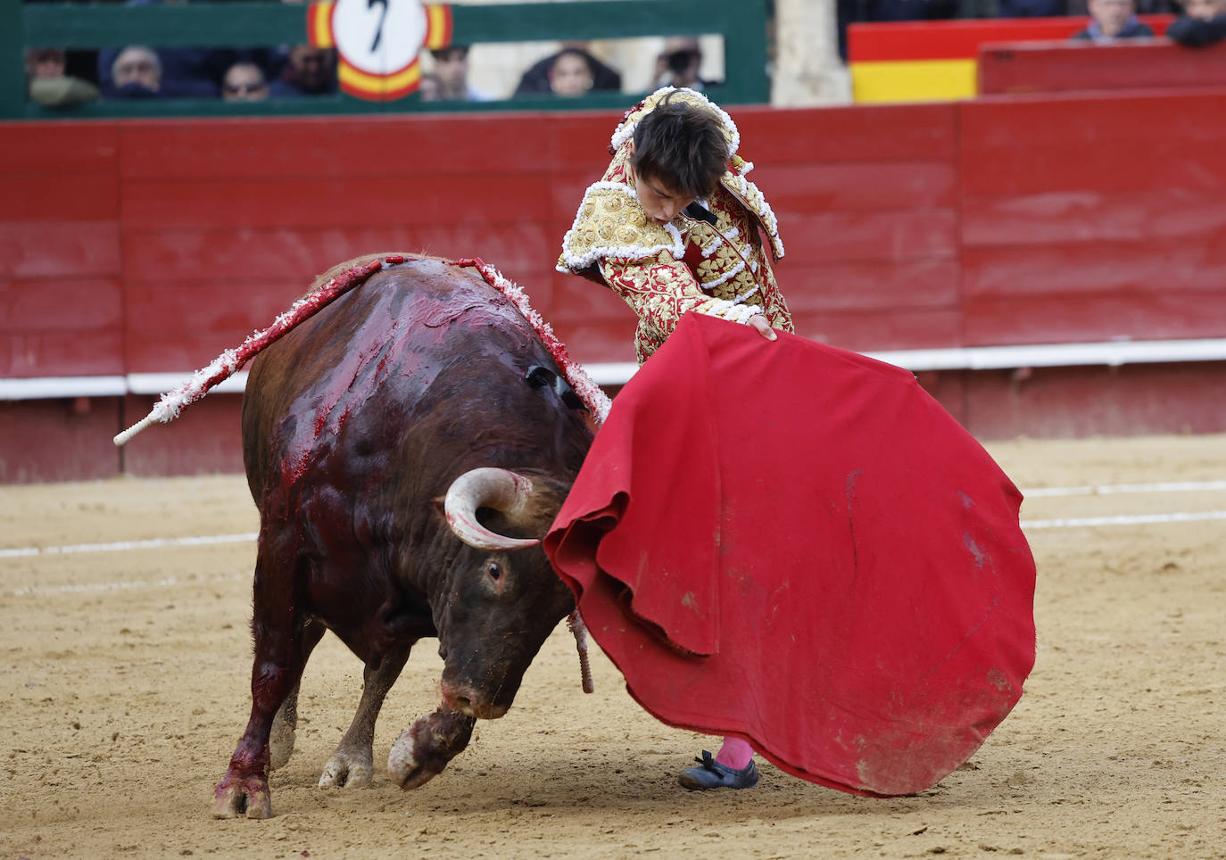 Fotos de la corrida de toros de la Feria de Fallas del 17 de marzo