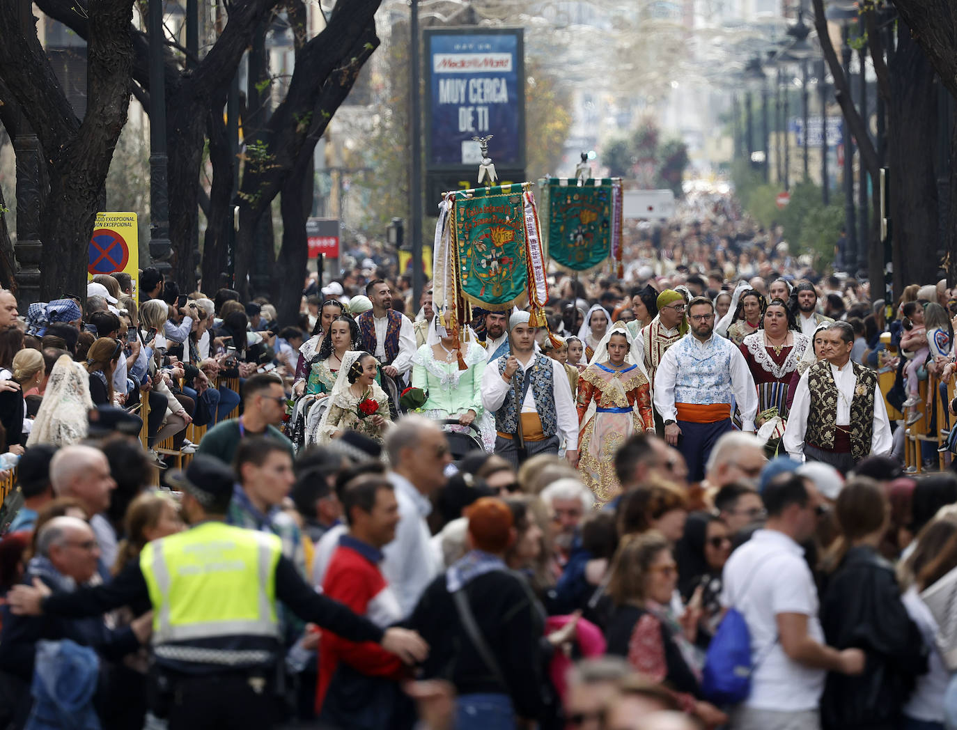 Búscate en la Ofrenda de las Fallas 2024: domingo 17 de marzo