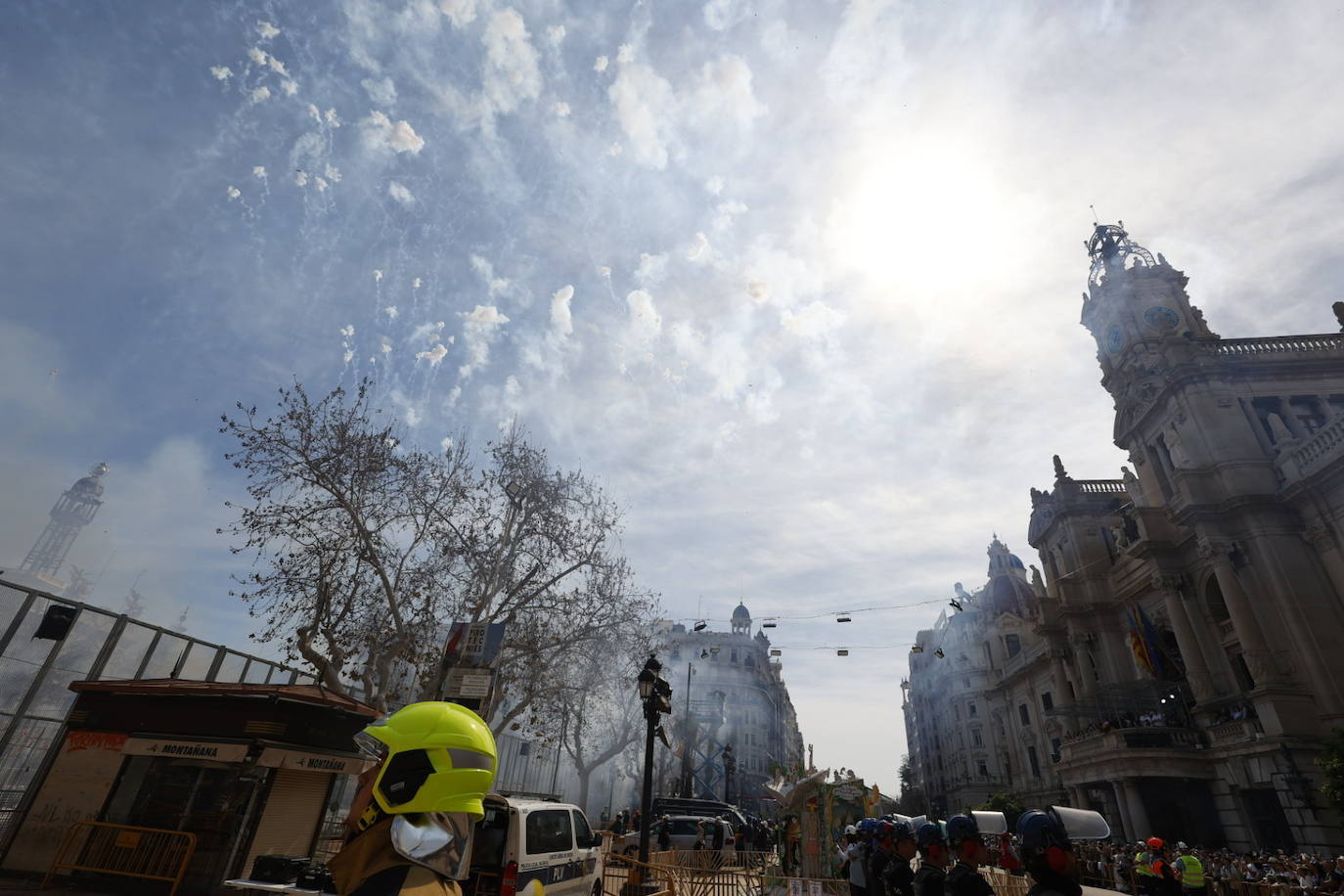 Fotos de la mascletà del 17 de marzo: Pirotecnia Caballer FX