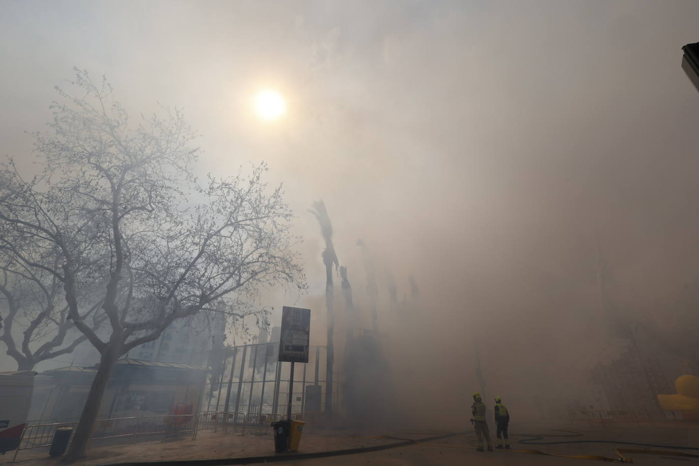 Fotos de la mascletà del 17 de marzo: Pirotecnia Caballer FX