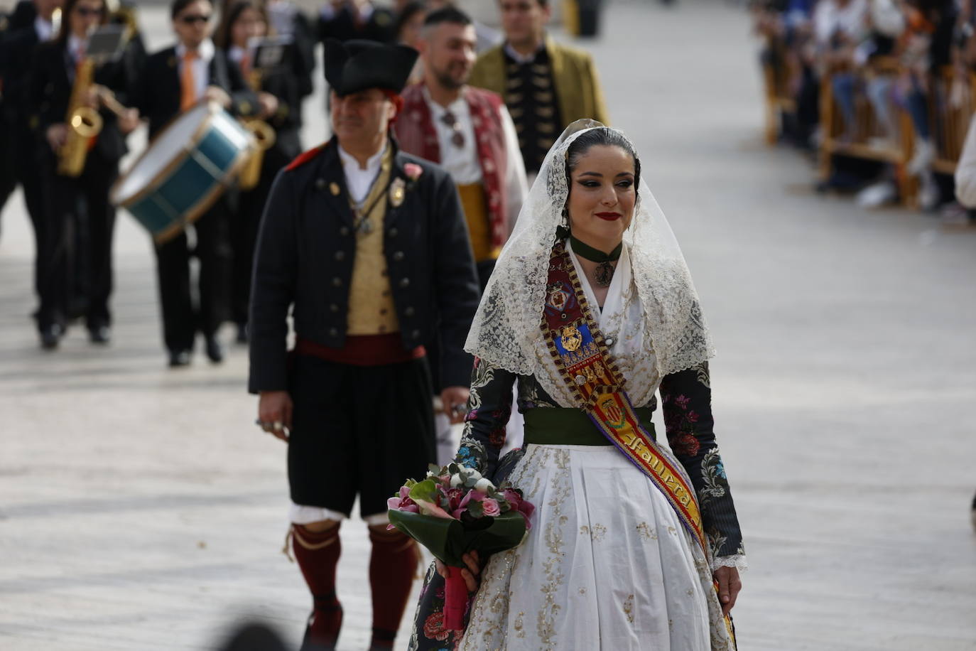 Búscate en la Ofrenda de las Fallas 2024: domingo 17 de marzo