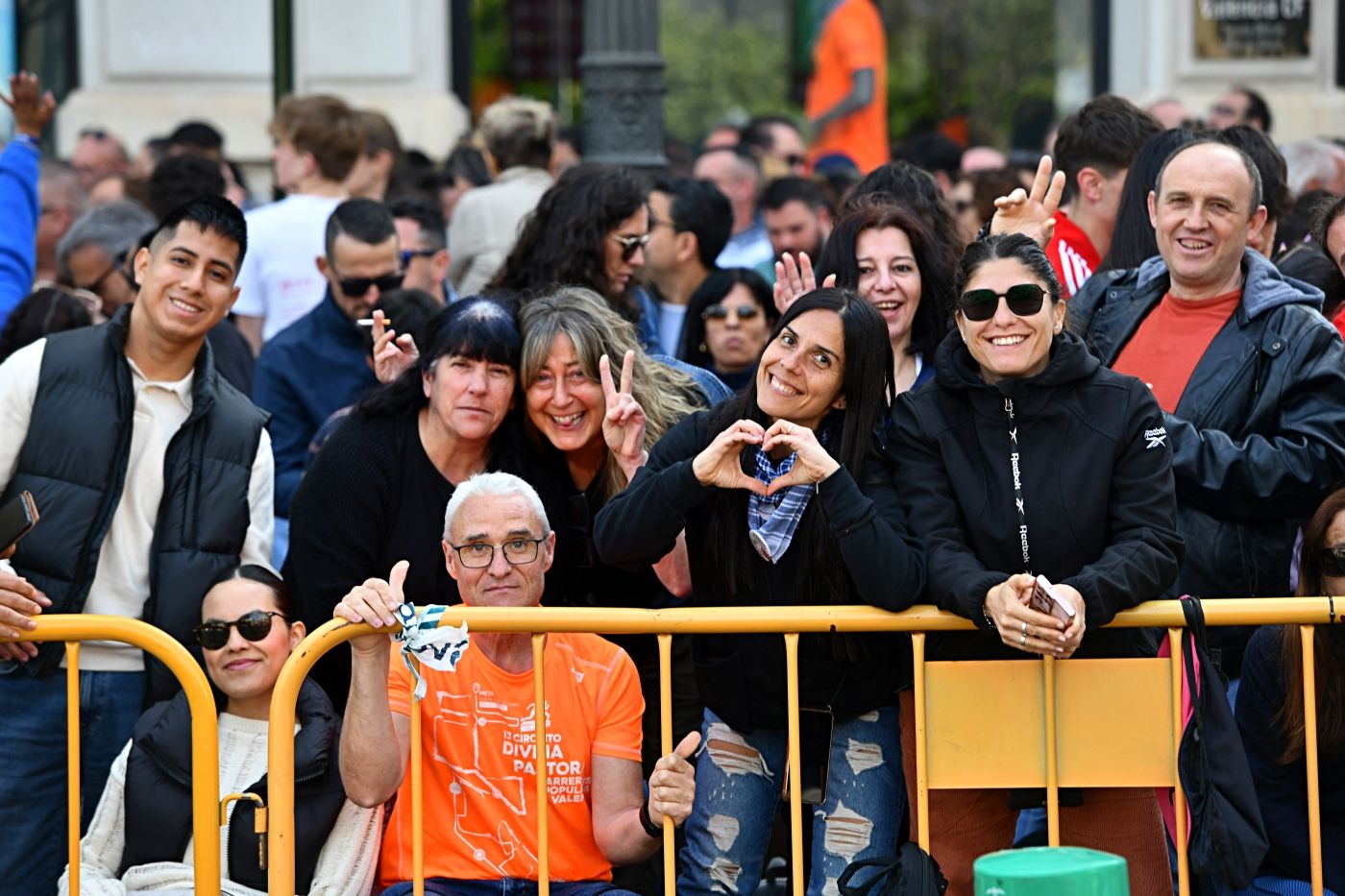 Búscate en la mascletà de este domingo 17 de marzo