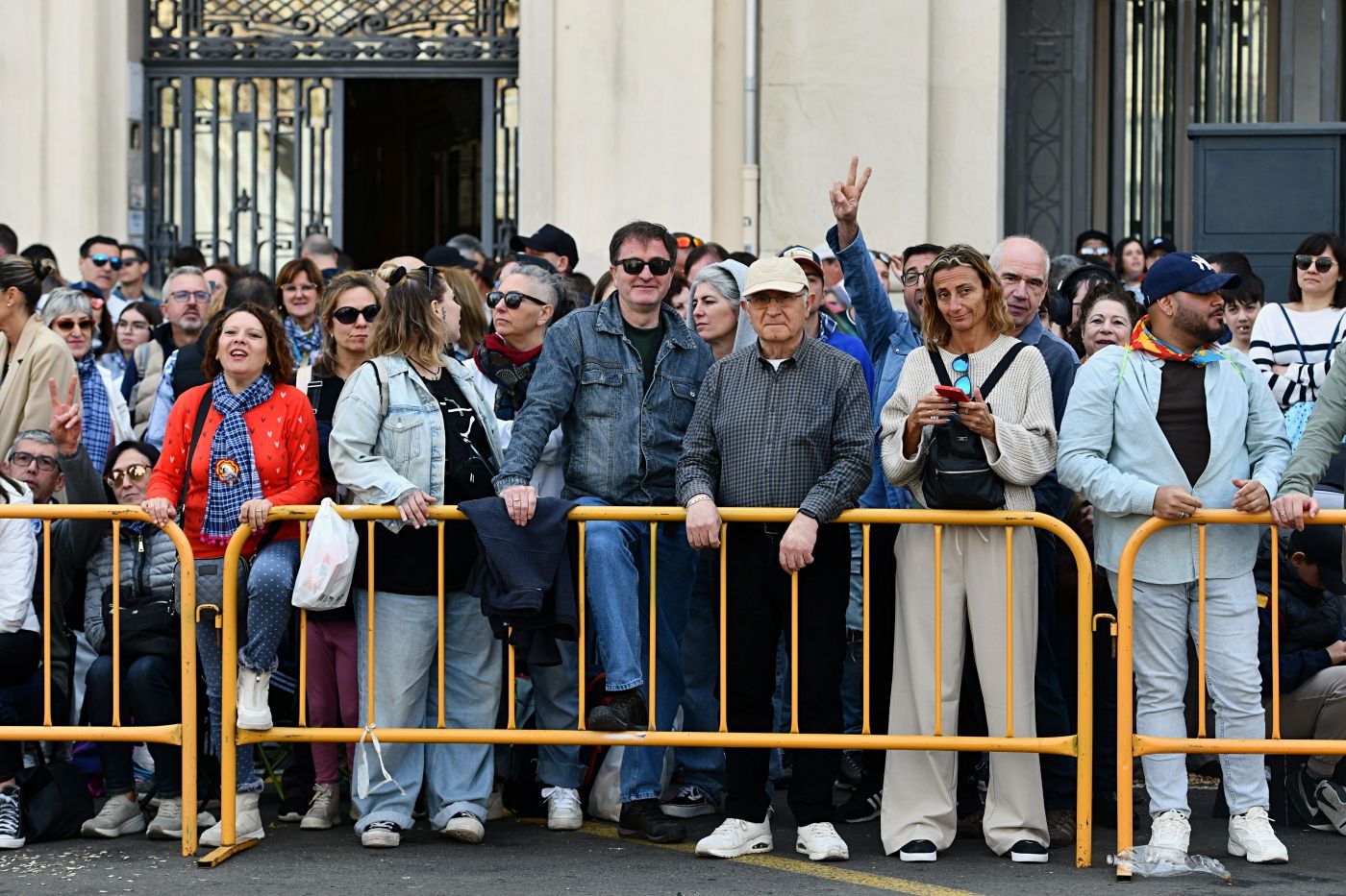 Búscate en la mascletà de este domingo 17 de marzo