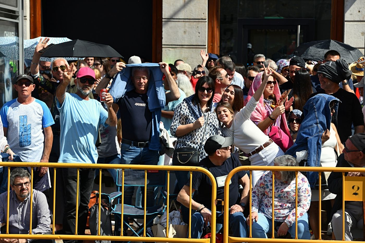 Búscate en la mascletà de este domingo 17 de marzo