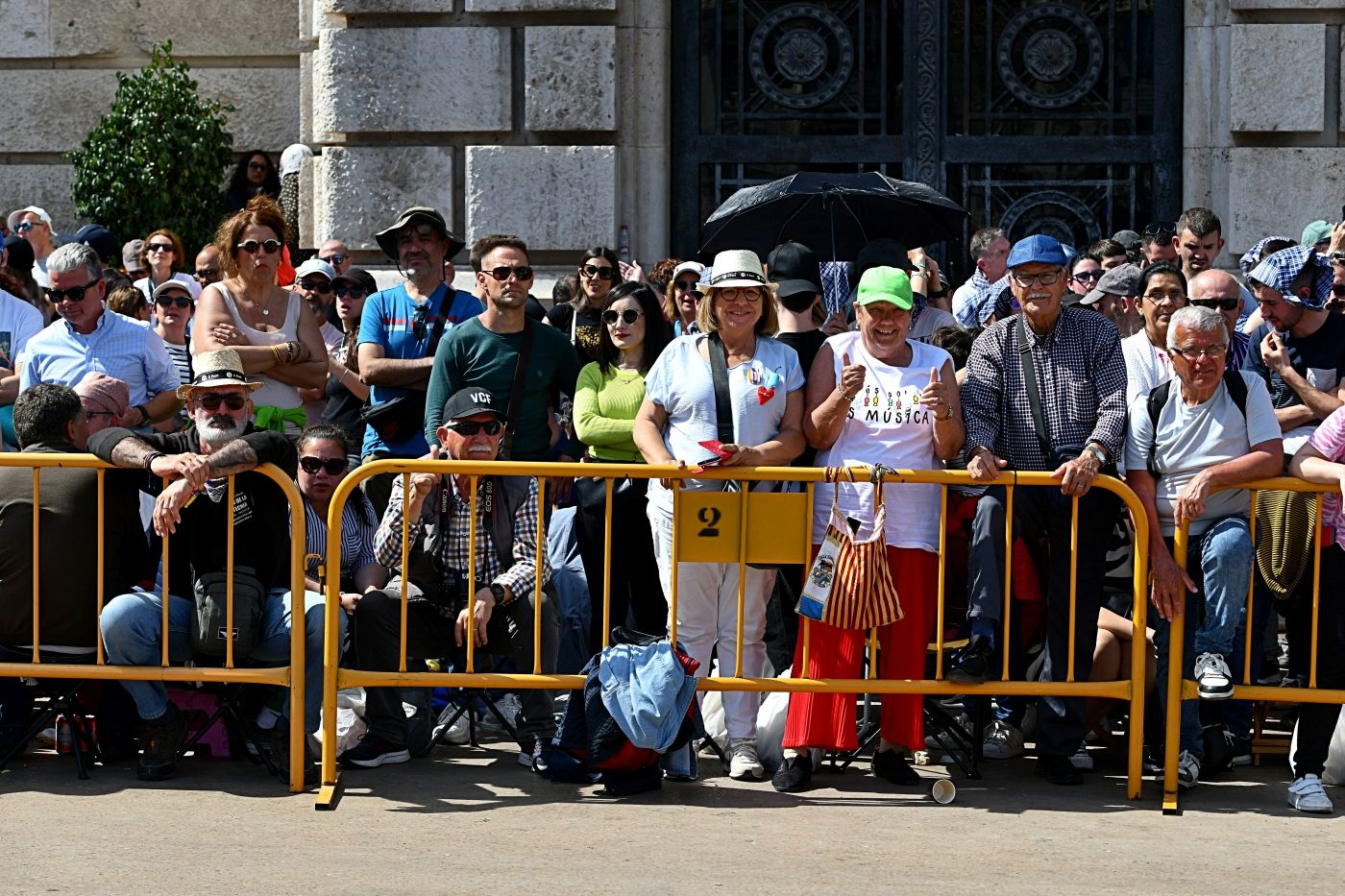 Búscate en la mascletà de este domingo 17 de marzo