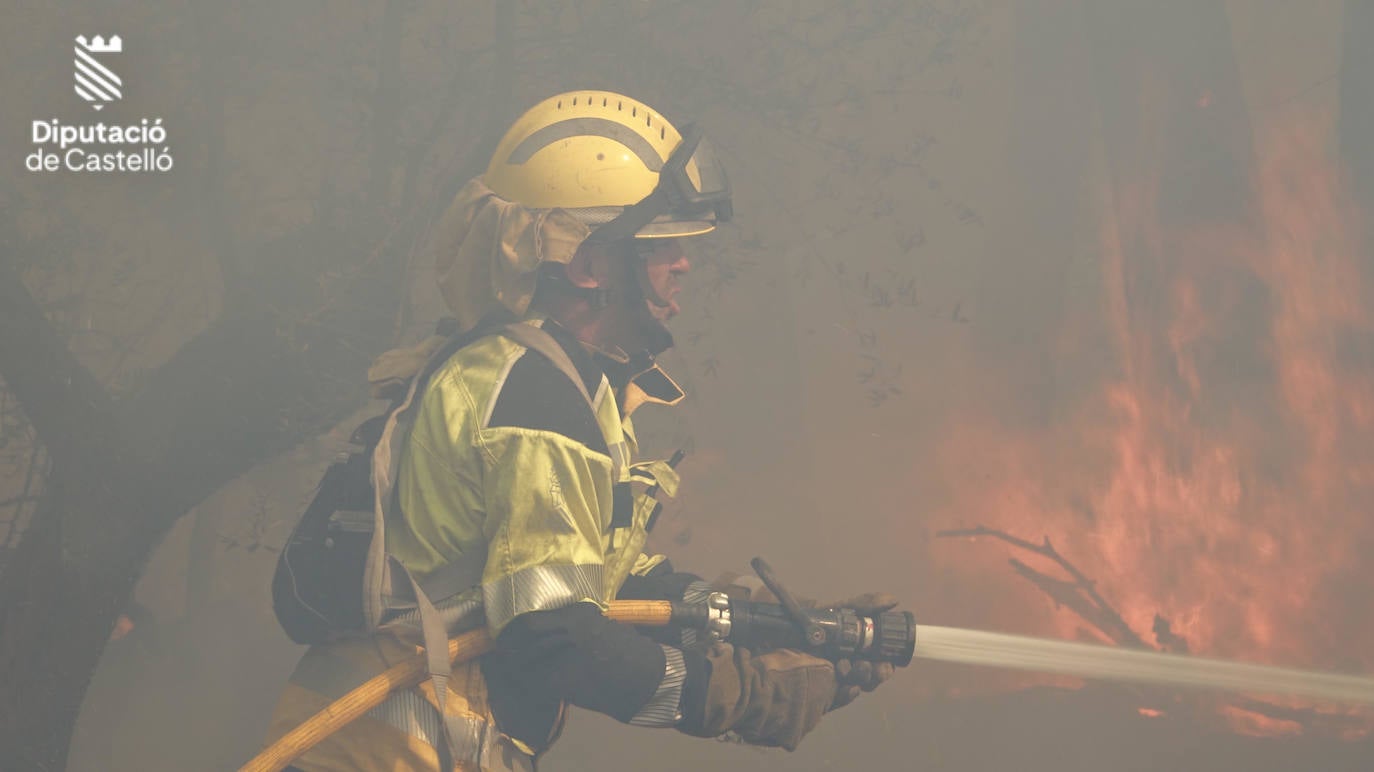 Imágenes del incendio en Fanzara