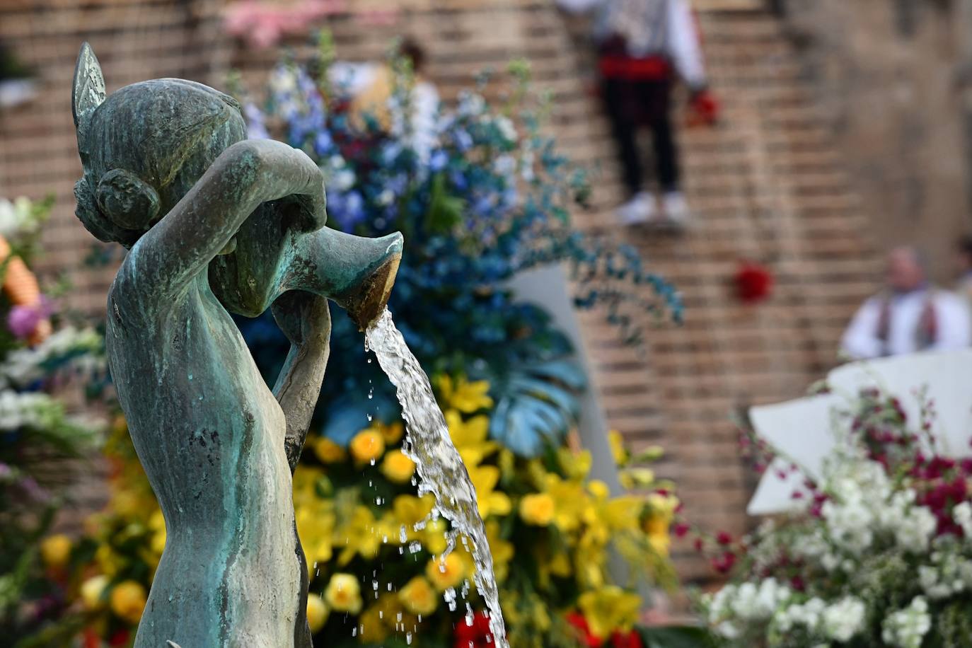 Búscate en la Ofrenda de las Fallas 2024: domingo 17 de marzo