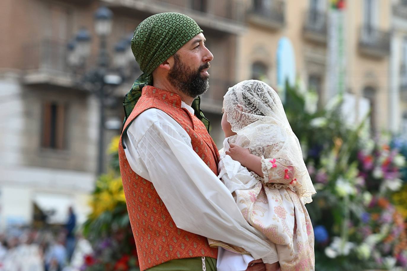 Búscate en la Ofrenda de las Fallas 2024: domingo 17 de marzo